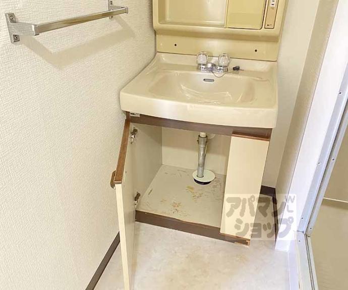 【エス・テラス桂】間取