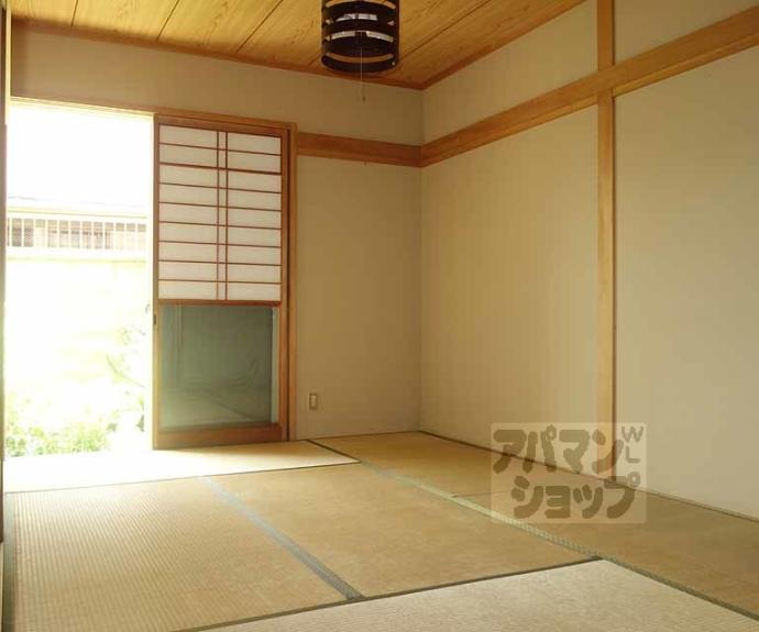 【完全分離型二世帯住宅】間取