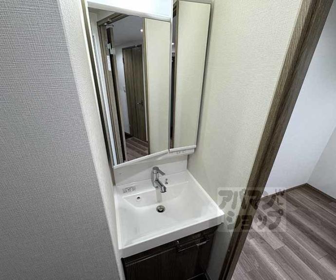 【ベラジオ雅び京都西京極】間取