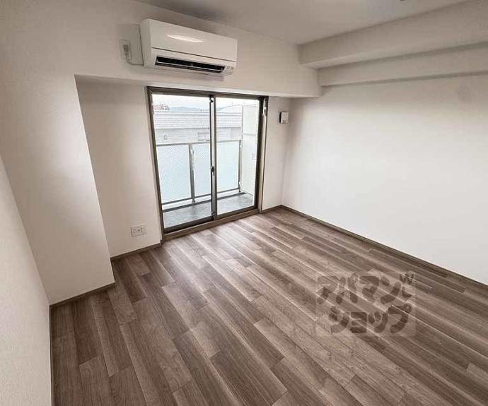 【ベラジオ雅び京都西京極】間取