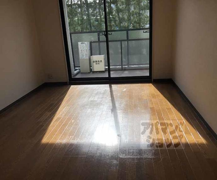 【ラビリント川島】間取