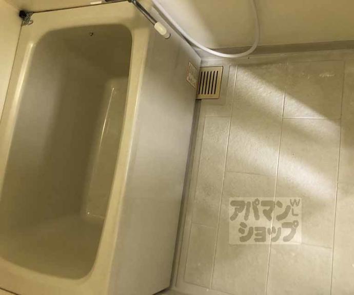 【ラビリント川島】間取