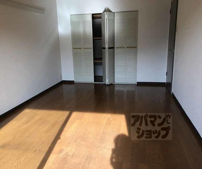 【ラビリント川島】間取