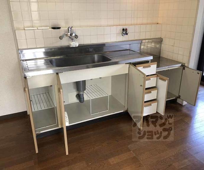 【ラビリント川島】間取