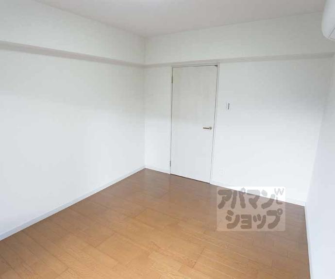 【ランブラス桂】間取