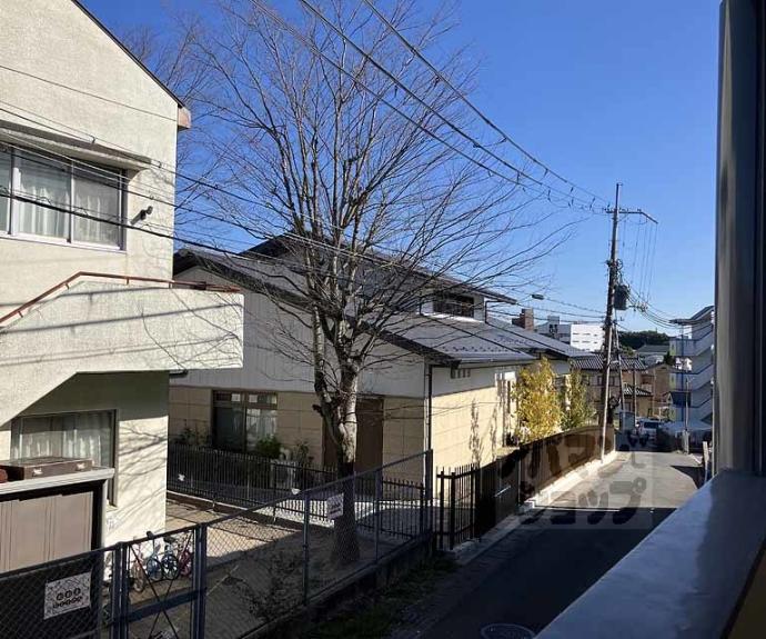 【ロイヤルコートワダ】間取