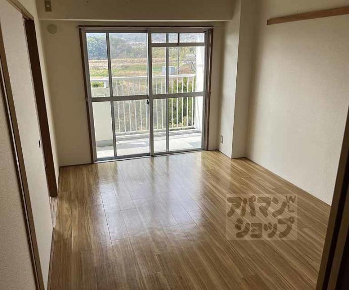 【ロイヤルハイツ高塚Ⅱ】間取