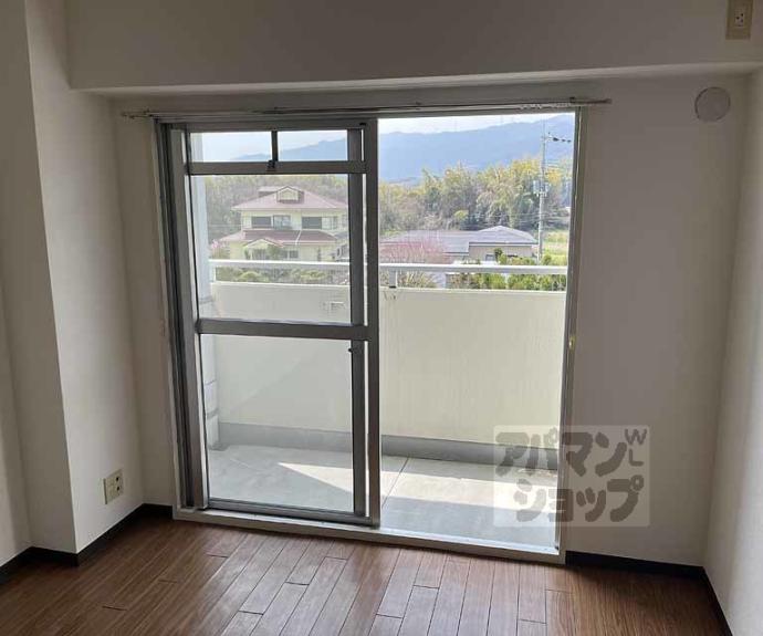 【ロイヤルハイツ高塚Ⅱ】間取