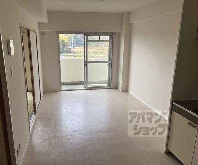 【ロイヤルハイツ高塚Ⅱ】間取