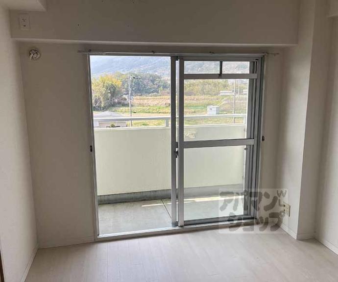 【ロイヤルハイツ高塚Ⅱ】間取