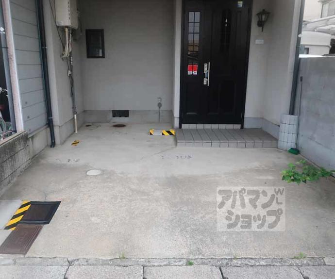 【南区久世殿城町６２－２６貸家】間取