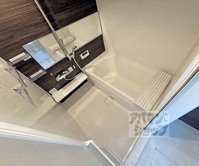 【ヴァンソレイユ二条】間取