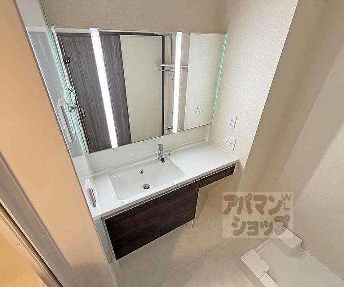 【ヴァンソレイユ二条】間取