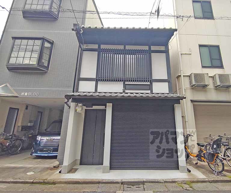 京の町家六条ガレージハウス
