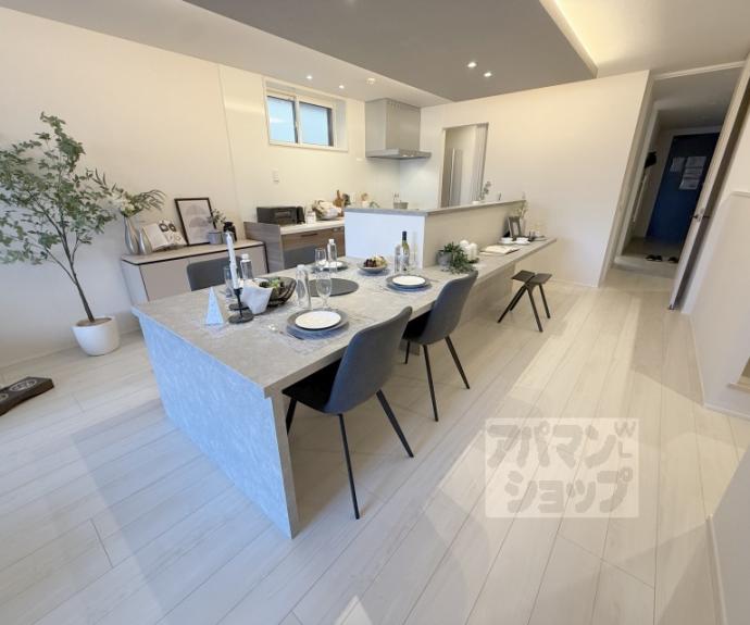 【グランメゾン御所南】間取