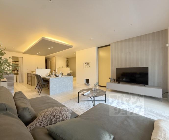 【グランメゾン御所南】間取