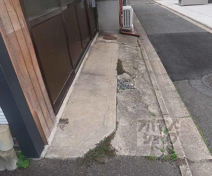 【西札辻町１４－５貸家】