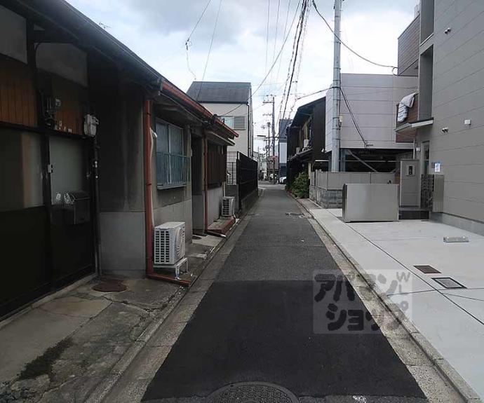 【西札辻町１４－５貸家】