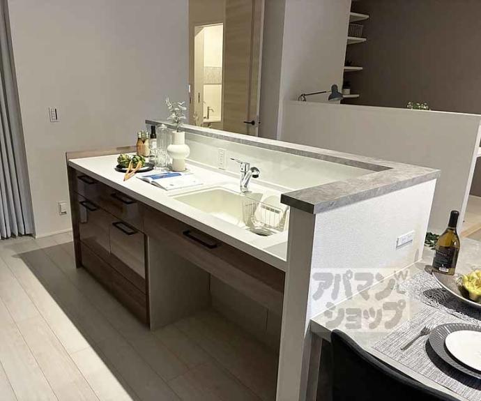 【グランメゾン御所南】間取