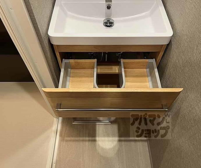 【エステムコート京都二条】間取