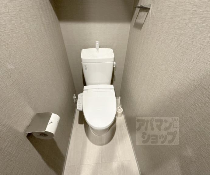 【エステムコート京都二条】間取