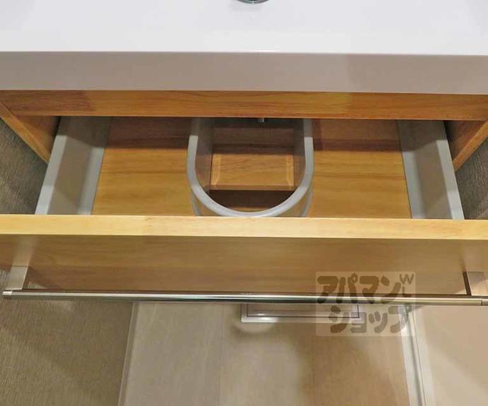 【エステムコート京都二条】間取