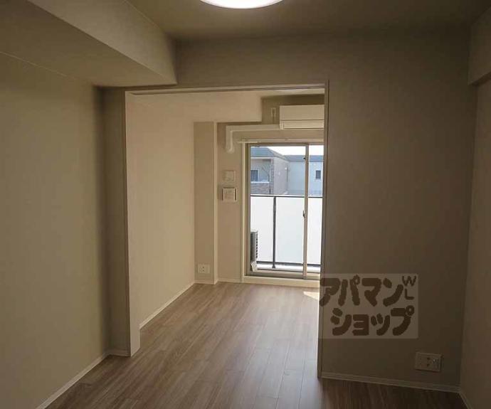 【エステムコート京都二条】間取