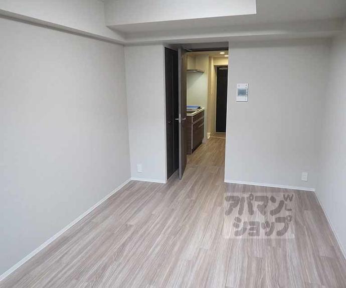 【エステムコート京都二条】間取