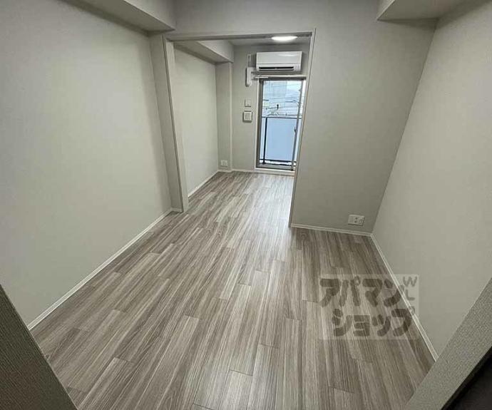 【エステムコート京都二条】間取