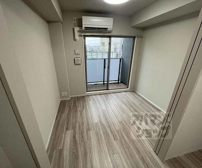 【エステムコート京都二条】間取