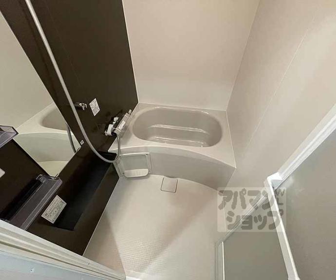 【エステムコート京都二条】間取