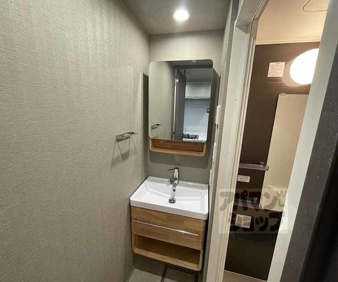 【エステムコート京都二条】間取