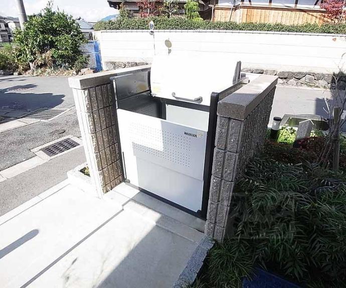 【ベルメゾン離宮】間取