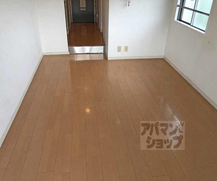 【第３藤岡マンション】間取