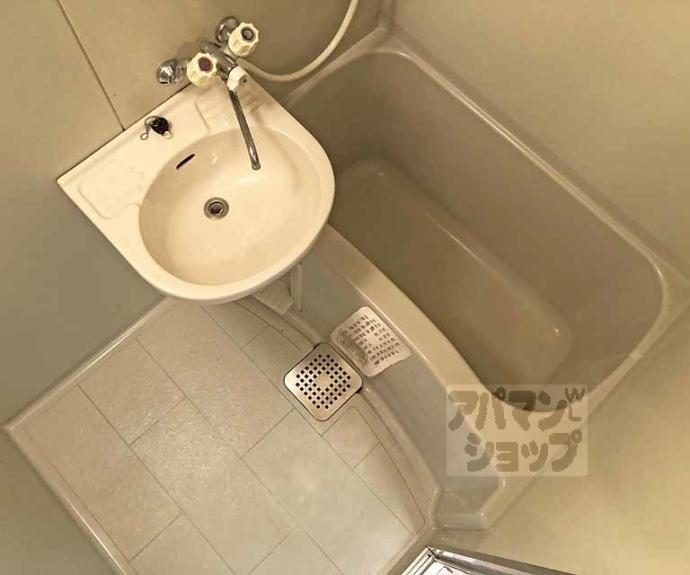 【第３藤岡マンション】間取