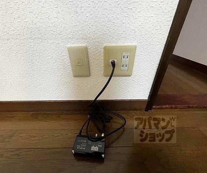 【山ノ内中畑町２５－１０貸家】