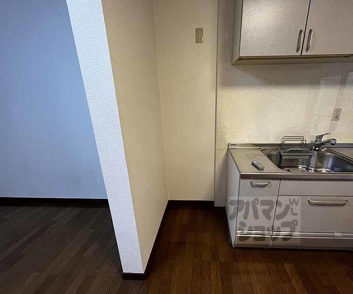 【山ノ内中畑町２５－１０貸家】