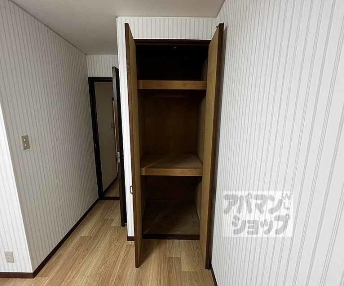 【山ノ内中畑町２５－１０貸家】