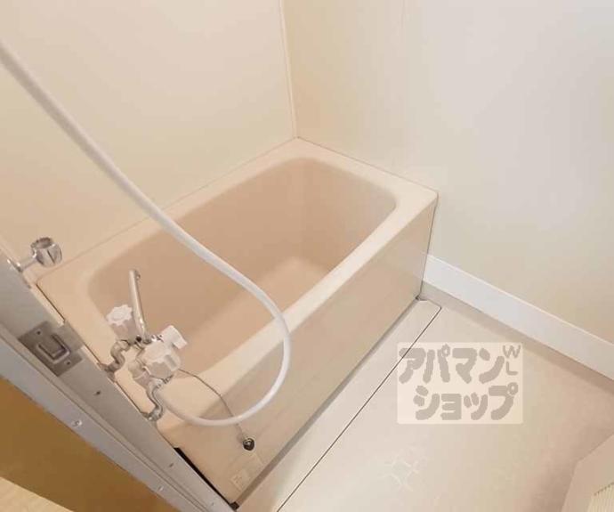 【シャルレ８番館】間取