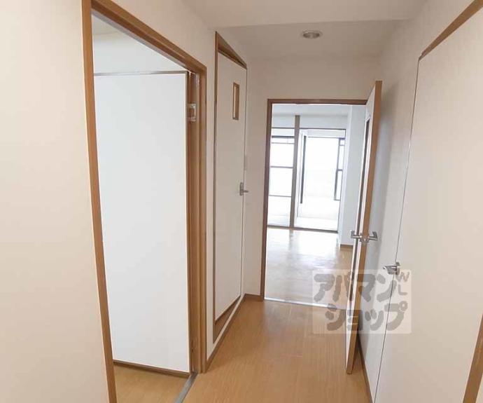 【シャルレ８番館】間取