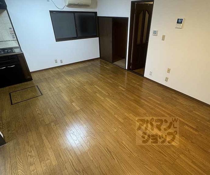 【西白梅町貸家３８－２】間取