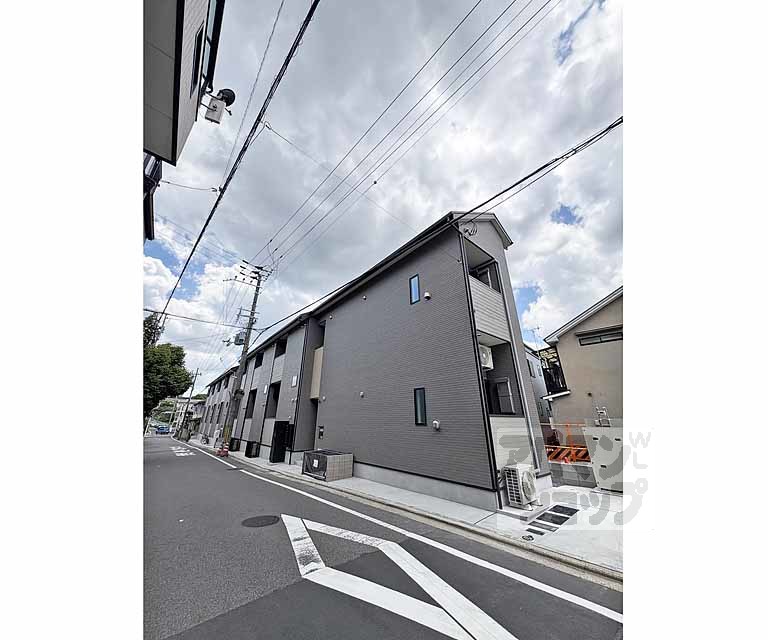 ハーモニーテラス深草東伊達町