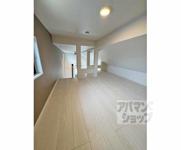 【ハーモニーテラス深草東伊達町】間取