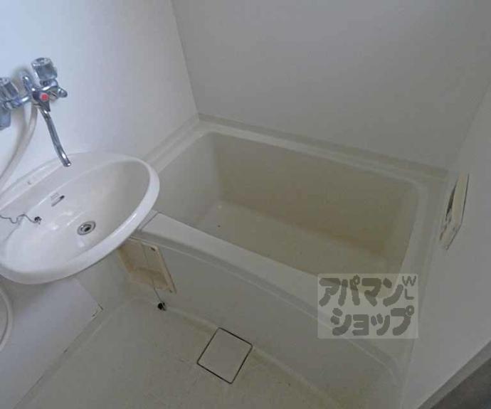 【北門前町４８０貸家】間取