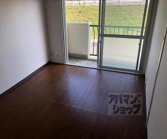 【離宮ガーデンハイツ】間取