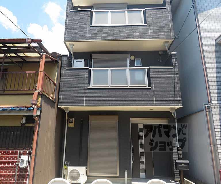 壬生松原町４０－２６貸家