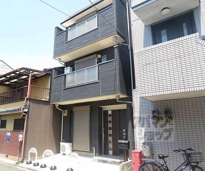 【壬生松原町４０－２６貸家】間取