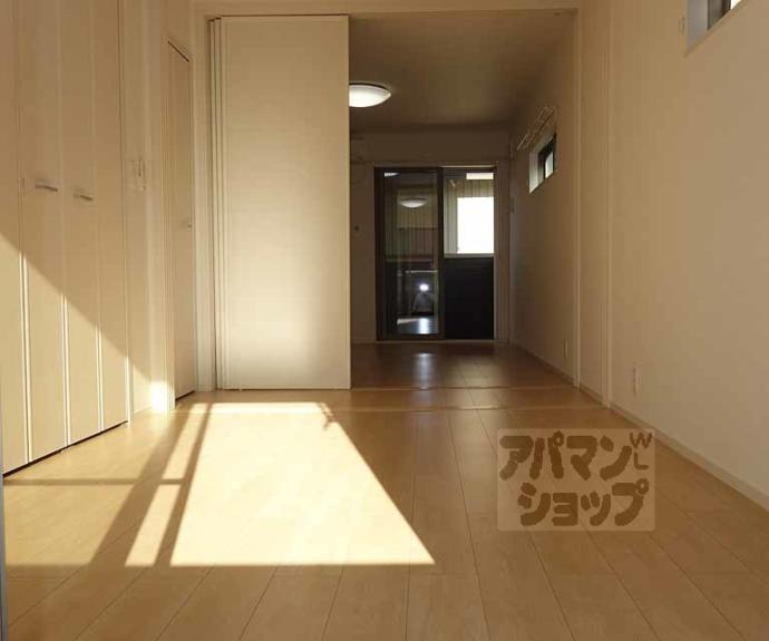 【プログレスⅦ番館西屋敷】間取