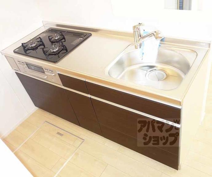 【プログレスⅦ番館西屋敷】間取