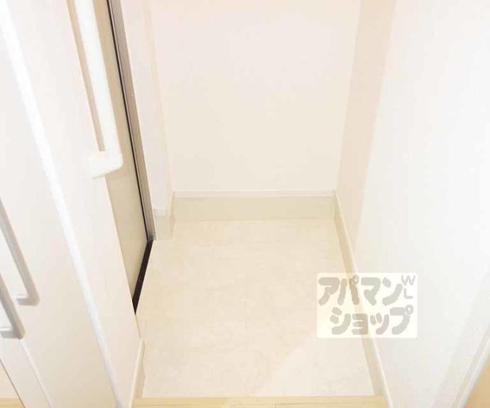 【プログレスⅦ番館西屋敷】間取